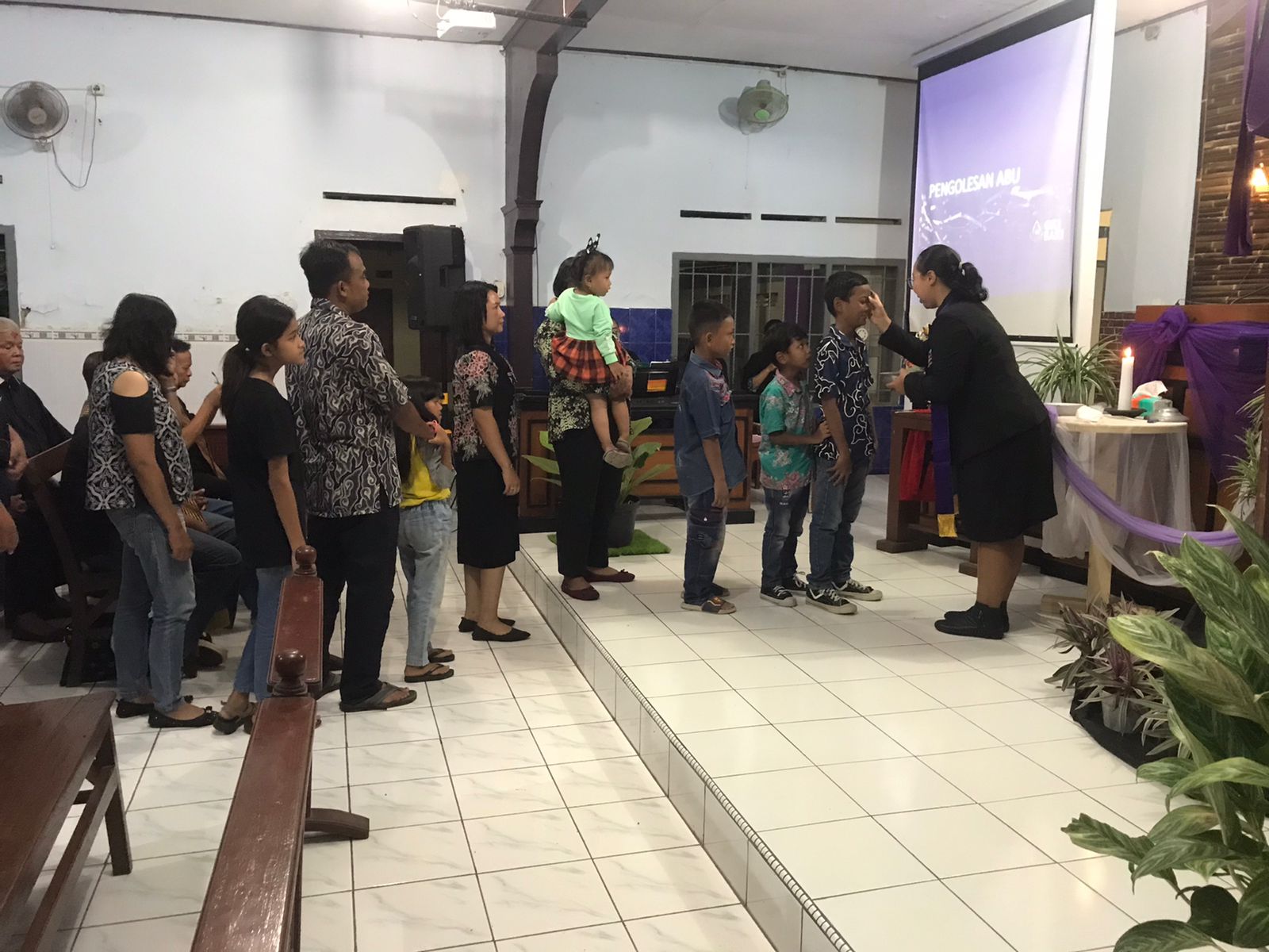 gallery kegiatan, Ibadah Rabu Abu Tahun 2024, Komisi Ibadah, gereja kristen jawa, gkj, gkj baki, gereja kristen jawa baki, baki, sukoharjo, gkj klasis sukoharjo, klasis sukoharjo, klasis, sinode gkj, sinode 